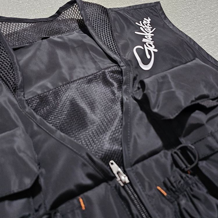 Gamakatsu Men Multi-Pocket Fis - Fishing Kit Compact review and price